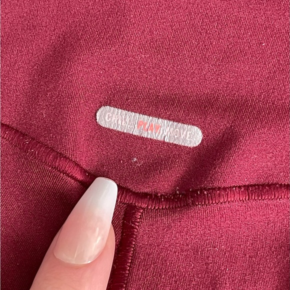 SOLD Workout set - Picture 7 of 7